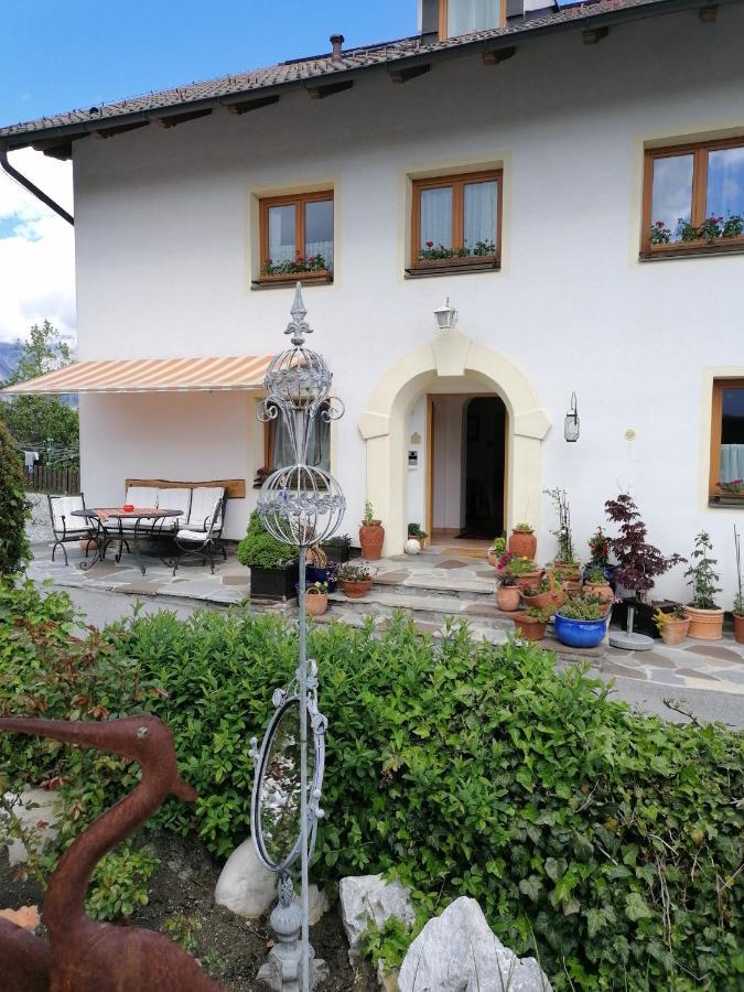 Gaestehaus Alpenblick Homestay