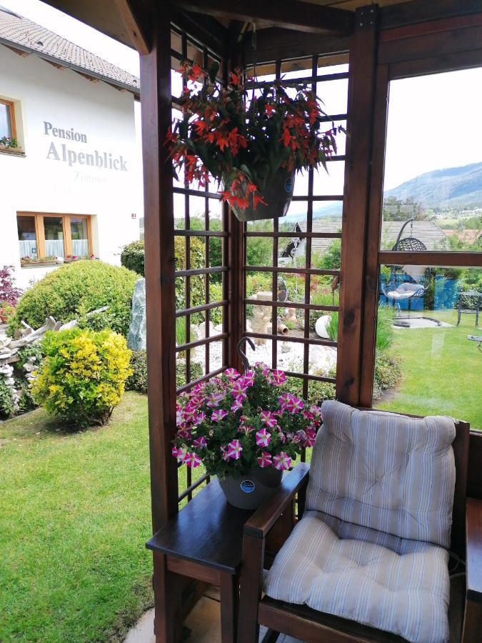 Gaestehaus Alpenblick Mutters