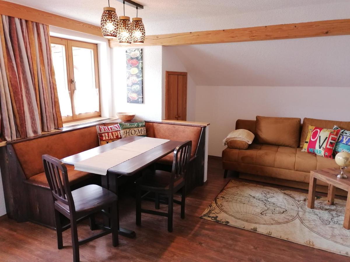 Homestay Gaestehaus Alpenblick Mutters