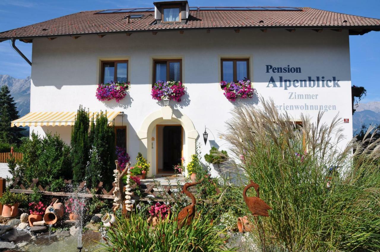 Homestay Gaestehaus Alpenblick Mutters