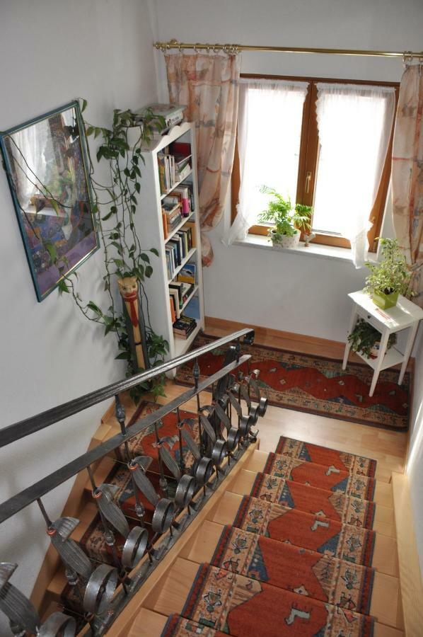 Gaestehaus Alpenblick Homestay *